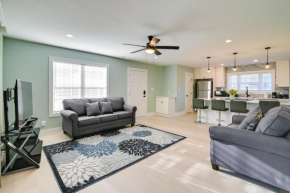 1 Mi to Pier Screened Patio at Murrells Inlet Apt